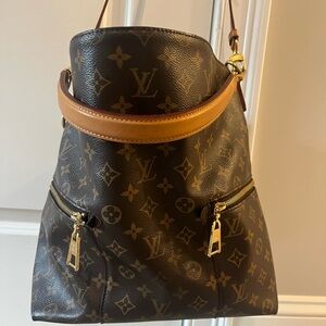 Authentic Louis Vuitton Large Monogrammed Bucket Bag